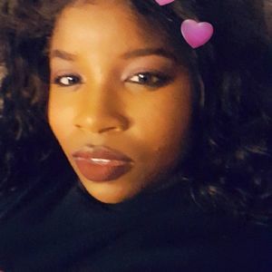 Meet your Posher, Brittney